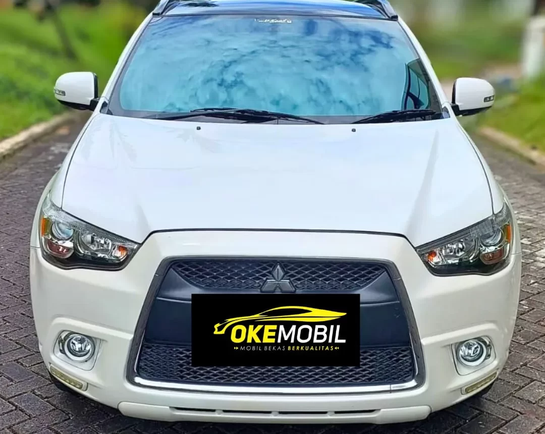 Mitsubishi Outlander PX CVT 2012 - Putih