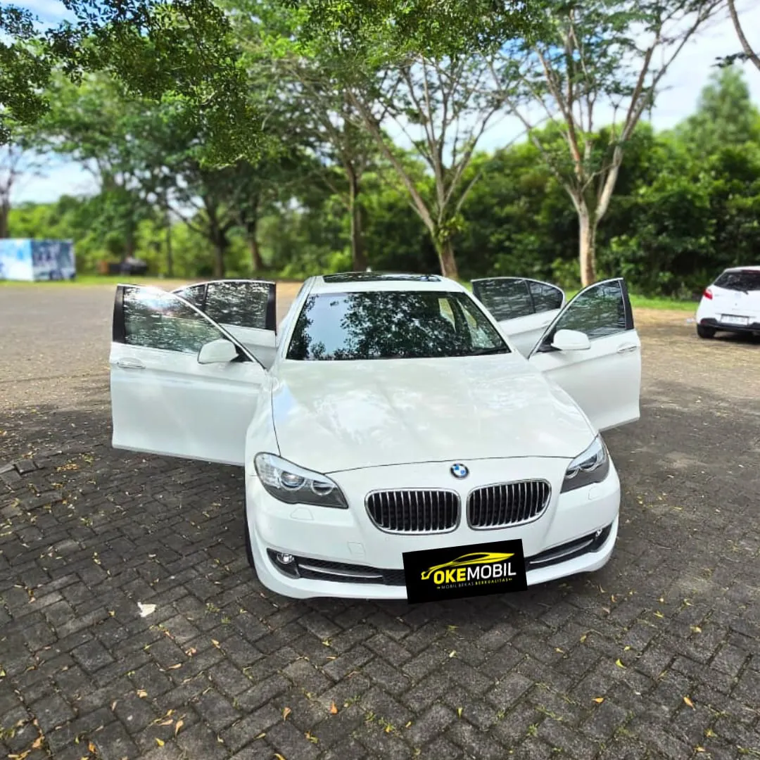 BMW 528i Sunroof 2013 White